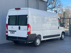 2024 Peugeot Boxer Pro