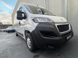2024 Peugeot Boxer Pro
