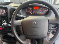 2024 Peugeot Boxer Pro
