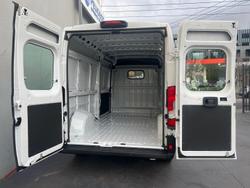2024 Peugeot Boxer Pro