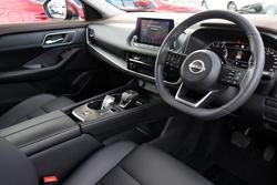 2024 Nissan
X-TRAIL ST-L