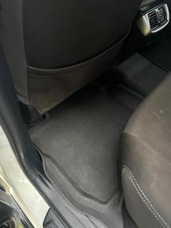 2020 Toyota
Hilux SR5