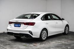 2024 Kia
Cerato S