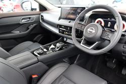2024 Nissan
X-TRAIL Ti-L