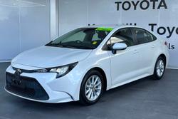 2020 Toyota
Corolla Ascent Sport