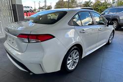 2020 Toyota
Corolla Ascent Sport