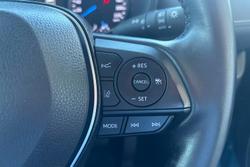 2021 Toyota
RAV4 GX