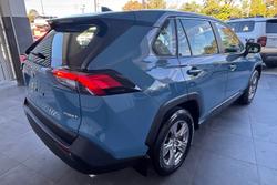 2021 Toyota
RAV4 GX