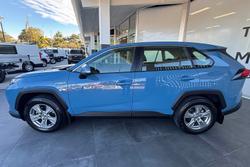 2021 Toyota
RAV4 GX