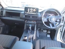 2025 Mitsubishi Triton GLX