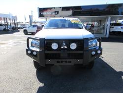 2025 Mitsubishi
Triton GLX