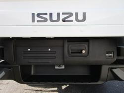 2025 Isuzu
D-MAX SX