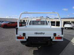 2025 Isuzu
D-MAX SX
