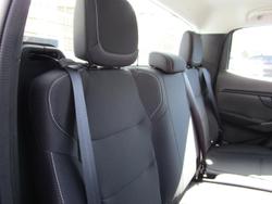 2025 Isuzu
D-MAX SX