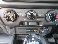 2025 Isuzu
D-MAX SX