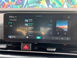 2024 Kia
                Carnival S