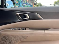 2024 Kia
                Carnival S