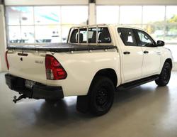 2021 Toyota
                Hilux SR