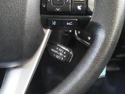 2021 Toyota
                Hilux SR