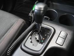 2021 Toyota
                Hilux SR