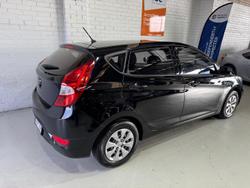 2016 Hyundai Accent Active RB4 MY16 Phantom Black