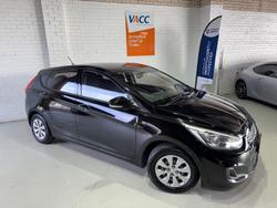 2016 Hyundai Accent Active RB4 MY16 Phantom Black