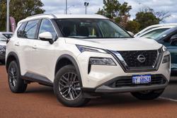 2024 Nissan X-TRAIL ST