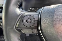 2022 Toyota
                RAV4 GX