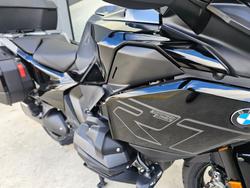 2025 BMW Motorrad R 1300 GS TRIPLE BLACK Black