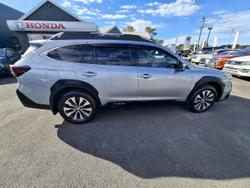2023 Subaru
Outback AWD Touring XT
