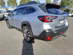2023 Subaru Outback AWD Touring XT