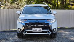2019 Mitsubishi
Outlander LS
