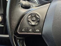 2019 Mitsubishi
Outlander LS