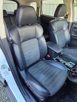2019 Mitsubishi
Outlander LS