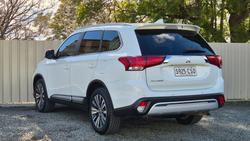 2019 Mitsubishi
Outlander LS