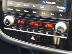 2019 Mitsubishi
Outlander LS