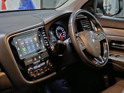 2018 Mitsubishi
Outlander LS