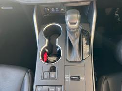 2022 Toyota
                Kluger GXL