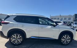 2025 Nissan
X-TRAIL Ti-L e-POWER
