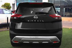 2025 Nissan
X-TRAIL Ti