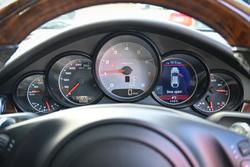 2010 Porsche
Panamera 4S
