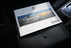 2010 Porsche
Panamera 4S