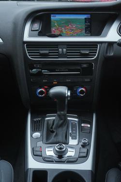 2015 Audi
A4 S Line