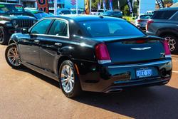 2015 Chrysler
300 C