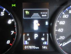 2021 Mitsubishi
Outlander ES