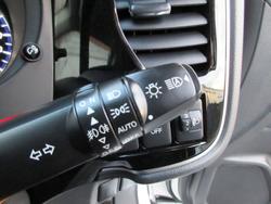 2021 Mitsubishi
Outlander ES