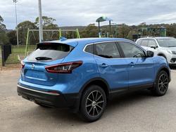 2020 Nissan
                QASHQAI ST