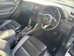 2014 Mazda
CX-5 Akera