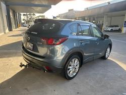 2014 Mazda
CX-5 Akera