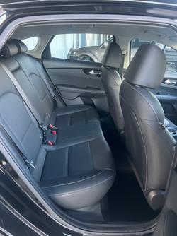 2019 Kia
Cerato Sport+